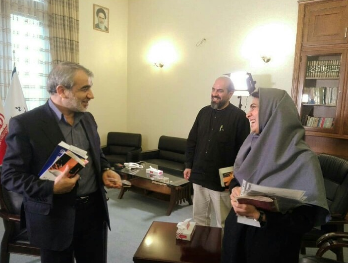 دعوت سخنگوی شورای نگهبان از بازیگر زن سینما جهت نظارت بر انتخابات مجلس۹۸