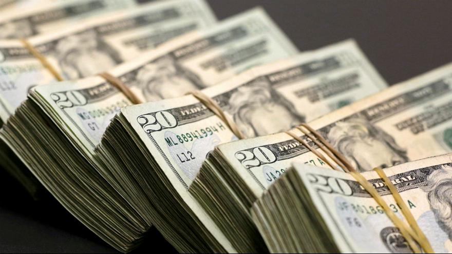 نرخ ۴۷ ارز بین بانکی در ۱۲ خرداد ۹۷ / اسعار دولتی به تعطیلات آخر هفته میلادی رفتند + جدول