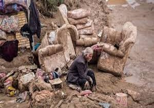 گندزدایی منازل مسکونی و اماکن عمومی مناطق سیل زده لرستان انجام می شود