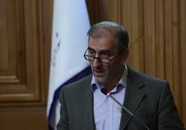 کاظمی  / ادامه واگذاری کیوسک&zwnj;های مواد غذایی در سطح شهر به بی نظمی دامن خواهد زد