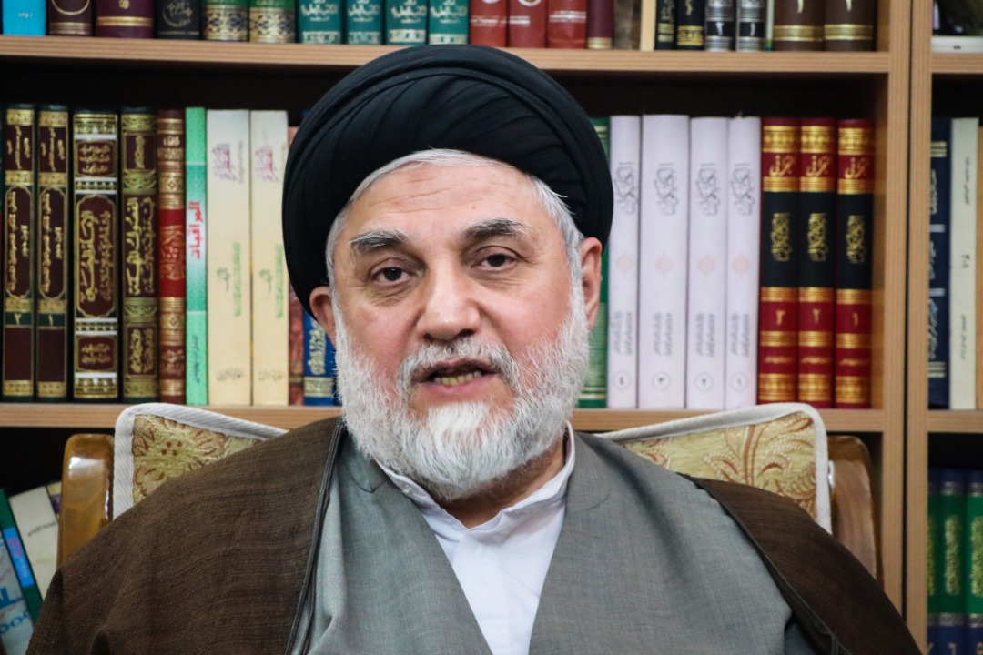 کسی به اجبار دین دار و مسلمان نمی&zwnj;شود/ برخی مراکز اسلامی خارج کشور با دوربین&zwnj;های مداربسته پلیس کنترل می&zwnj;شوند/ جوان هیپی تصور می&zwnj;کرد از آسمان آمده&zwnj;ام