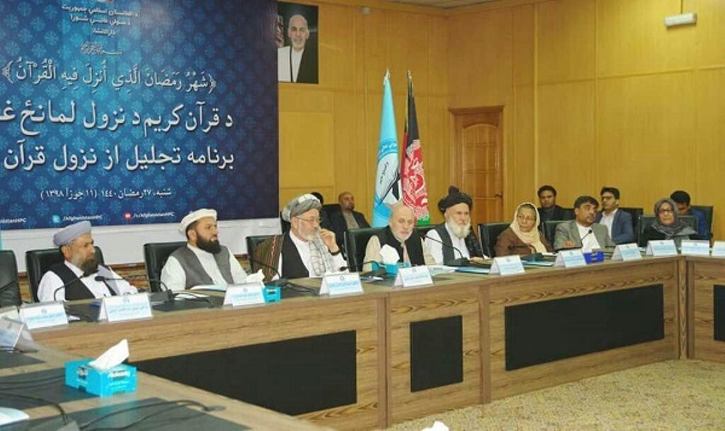 داوودزی: علما در گسترش فرهنگ صلح کمک کنند