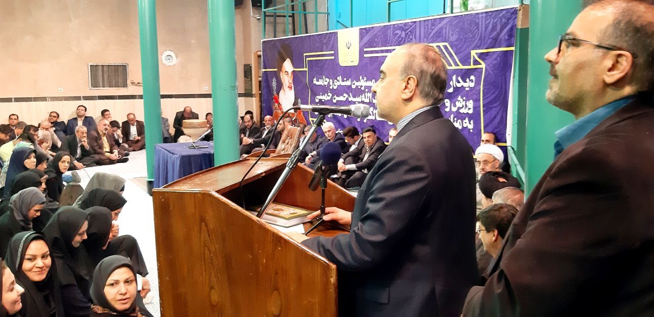 دیدار جامعه ورزش و&zwnj;جوانان با یادگار امام راحل(ره)
