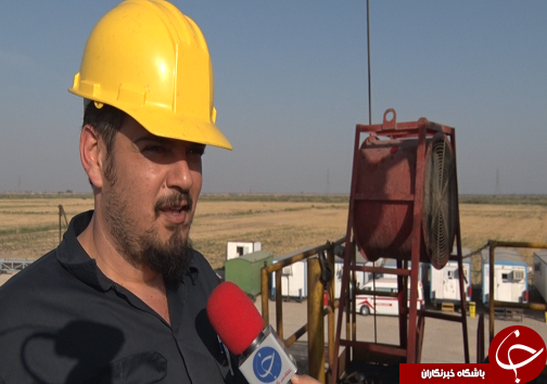 حفاری نفت در بیابان به عشق ایران، با زبان روزه