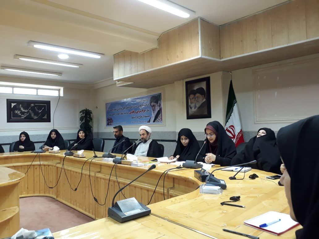 زمینه برای رشد بیشتر بانوان در جامعه باید فراهم شود