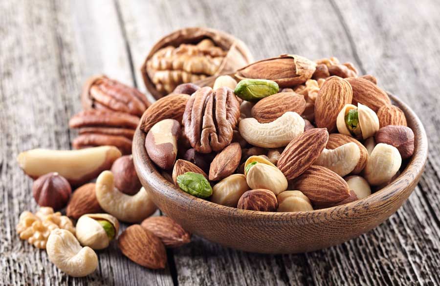 مواد غذایی مقوی که باید در سفره غذایی شما جای داشته باشند