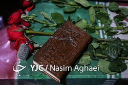 وداع با پیکر شهید مدافع حرم مهدی ثامنی راد