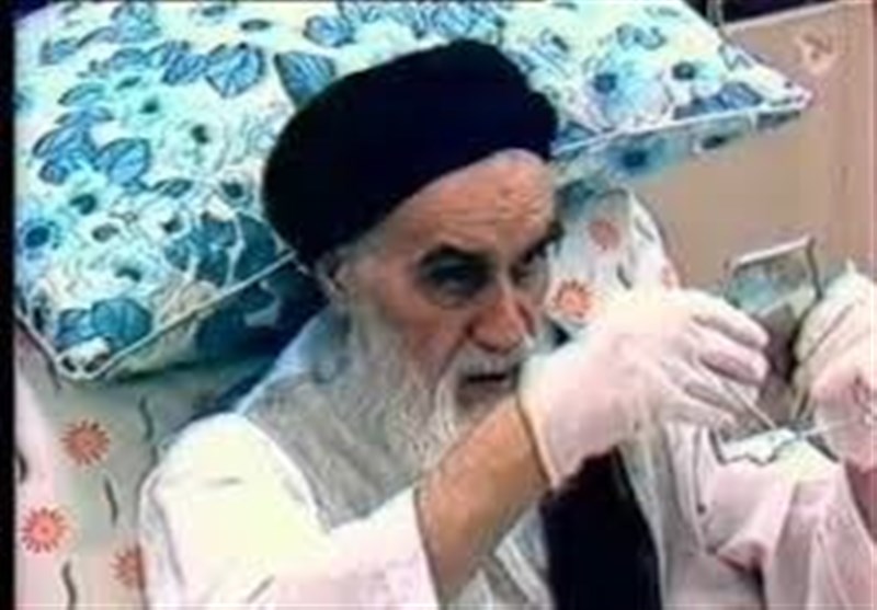 آخرین روزهای عمر رهبر فقید انقلاب به روایت یکی از اعضای تیم پزشکی/ از نماز صبح با کیسه خون در دست تا عمل به حرف پزشکان