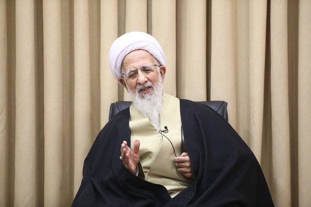 ویژگی های عرفان امام خمینی (ره) از منظر آیت الله جوادی آملی