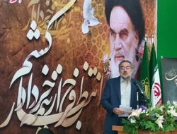 امام خمینی (ره)؛ رهبر بزرگ سیاسی - الهی جهان
