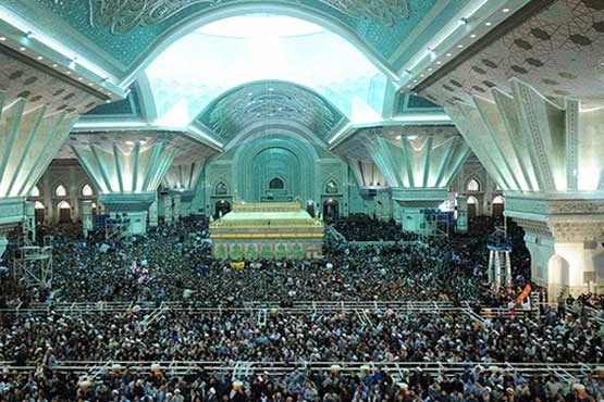 مراسم سی‌امین سالگرد بزرگداشت حضرت امام خمینی(ره) آغاز شد