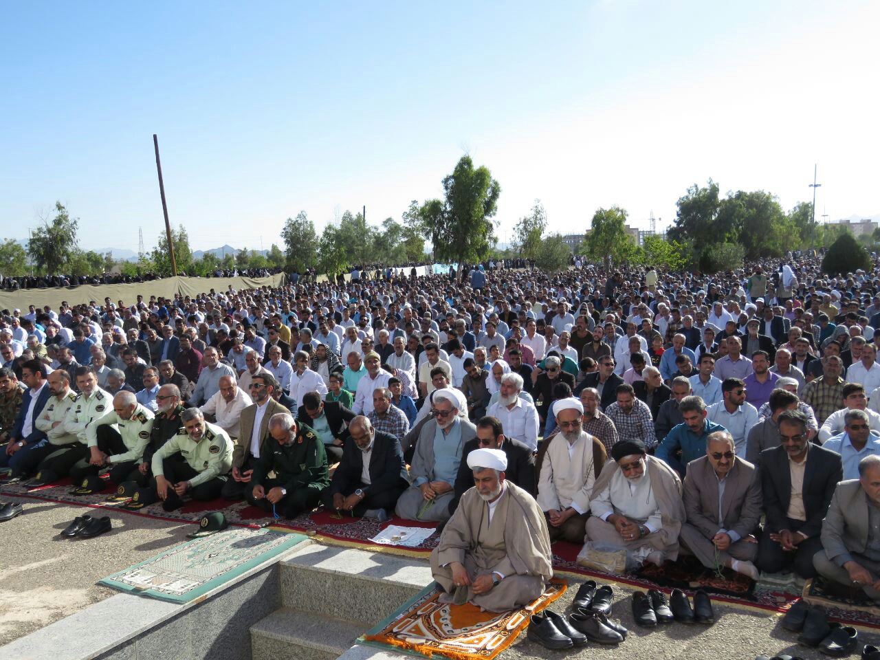 نماز عید فطر در سیستان و بلوچستان اقامه شد +تصاویر نماز عید فطر در سیستان و بلوچستان اقامه شد +تصاویر