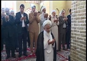 اقامه نمازعید فطر در دارالعباده یزد