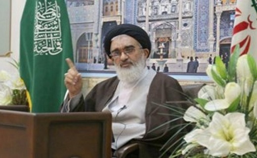 مسئولان از ظرفیت جوانان به خوبی استفاده کنند/امام (ره) با سرمایه عظیم تقوا حماسه ۱۵ خرداد را آفرید