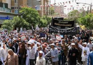 راهپیمایی دشمن شکن مردم قم در یوم الله پانزده خرداد