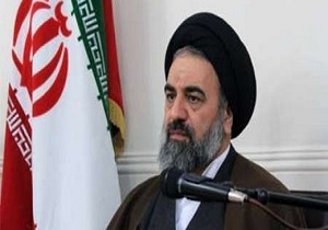 حفظ وحدت، امنیت و مقاومت رمز پیروزی انقلاب اسلامی است