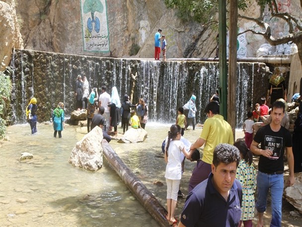 ورود گردشگران به یاسوج