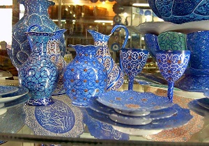 نشان استاندارد برای ۶۴ فروشگاه صنایع دستی در اصفهان