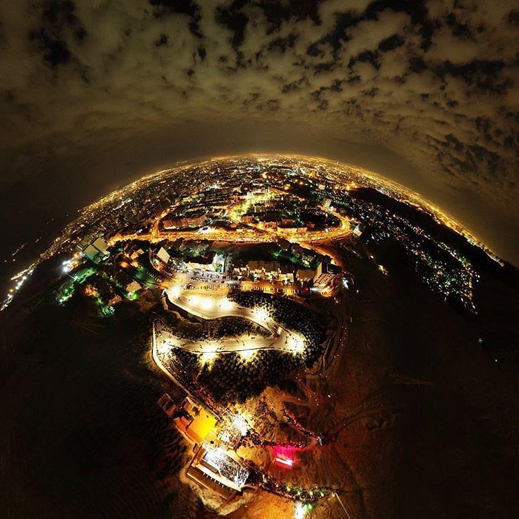 نمایی دیدنی از کهف الشهدا در آخرین شب قدر ماه مبارک رمضان ۱۳۹۸ +تصویر نمایی دیدنی از کهف الشهدا در آخرین شب قدر ماه مبارک رمضان ۱۳۹۸ +تصویر