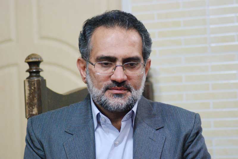 گرایش به غرب و کوتاه آمدن در برابر خواسته‌های غربی‌ها، مشکلات اقتصادی را برطرف نمی‌کند