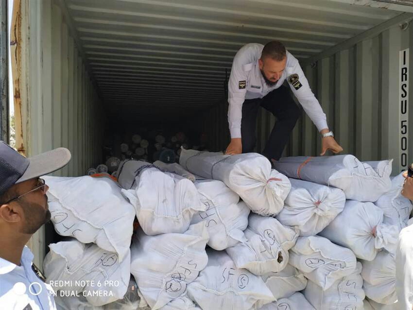کشف قاچاق پارچه در بندر شهید کلانتری چابهار