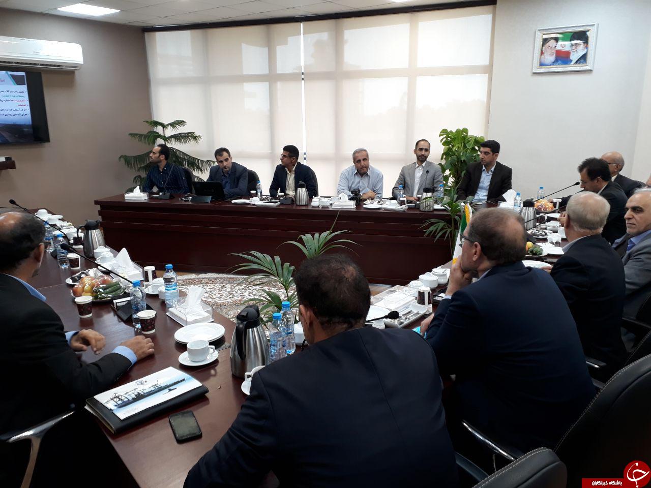 بازدید وزیر اقتصاد از بندر امیرآباد+ تصاویر