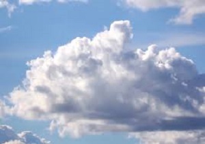 آسمان قم نیمه ابری است