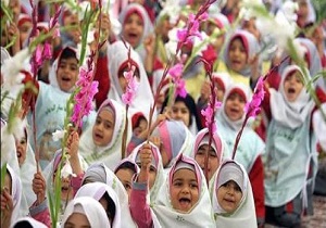ثبت نام بیش از هزار دانش آموز در مدارس ابتدایی شاهد همدان