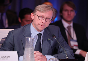 برایان هوک: دستاورد‌های ایران در عرصه موشکی فتوشاپ است!