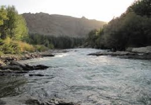 زاینده رود تا نیمه دوم خردادماه جاری است