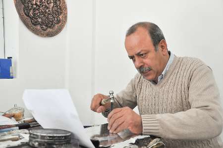 گرانی مواد خام بن بستی بر سرسر راه بسته بندی صنایع دستی/ پیشتازی اصفهان در پست صنایع دستی با بسته بندی
