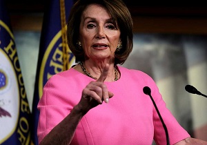 واکنش پلوسی به توافق مهاجرتی ترامپ با مکزیک