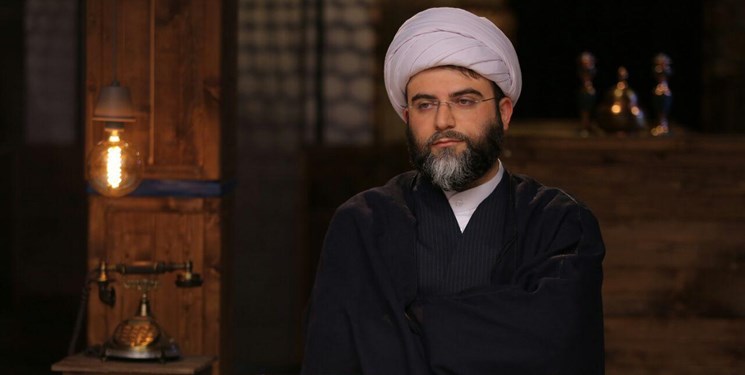 آقازادگی و حقوق&zwnj;های نجومی از دردهای امروز ماست