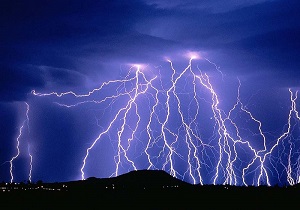 پیش بینی رگبار و رعد برق در خراسان جنوبی