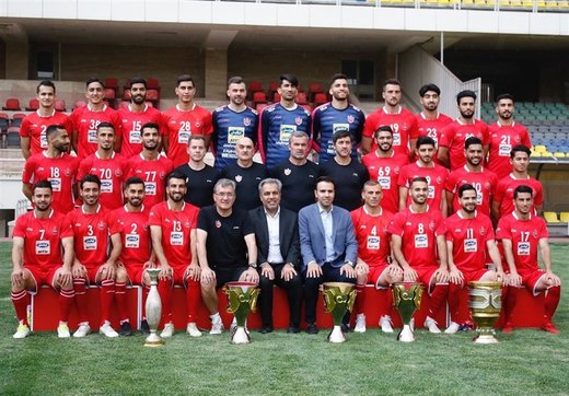 بحران در پرسپولیس / قرارداد&zwnj;های که به یک نسیم بند است!