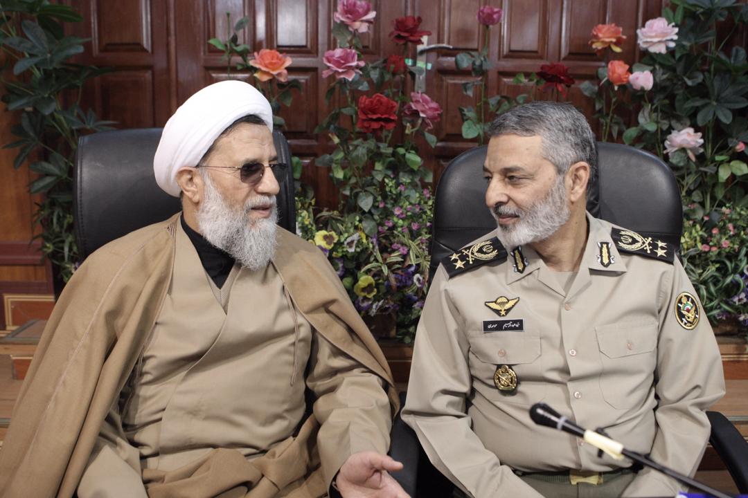 پیام تبریک رئیس سازمان عقیدتی سیاسی ارتش به فرمانده قرارگاه پدافند هوایی خاتم الانبیا (ص)