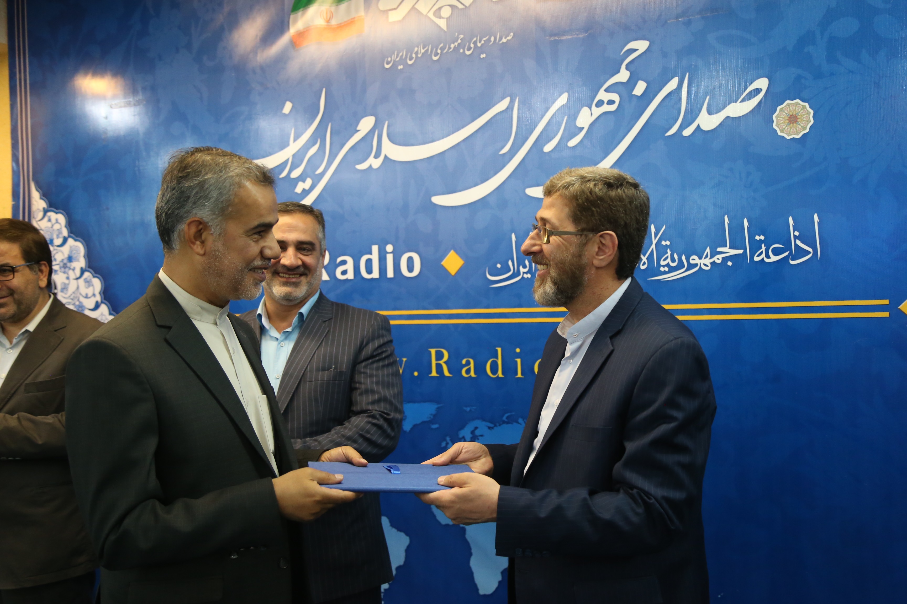 امیدوارم تغییر مدیریت، موجب ارتقاء رادیو قرآن شود