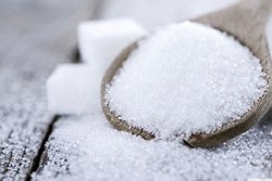 کشف دو ونیم تن شکر قاچاق در زنجان