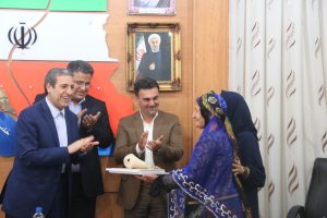 صنعتگران برتر صنایع دستی استان بوشهر تجلیل شدند