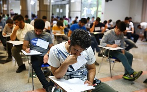 پایین آمدن تبِ کنکور ارشد در اصفهان