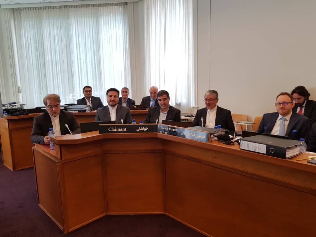 حضور نمایندگان مجلس در دادگاه بین المللی لاهه در دعاوی  ایران علیه آمریکا + تصاویر