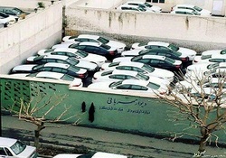 ربات‌هایی که سایت پیش فروش خودرو را درو می‌کنند! + صوت