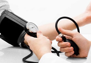 غربالگری شهروندان اندیمشکی در طرح ملی فشار خون