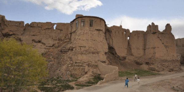 بزرگ ترین برج قلعه تاریخی غزنی فرو ریخت