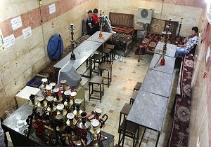 خصوصی شدن اماکن عرضه کننده قلیان به تصویب مجلس نرسیده است/ نظارت سخت بر روی عرضه کننده قلیان به عنوان اماکن خصوصی/اضافه کردن مواد معطر و روان&zwnj;گردان مانند گراس به تنباکو قلیان با هدف جذب افراد مصرف کننده