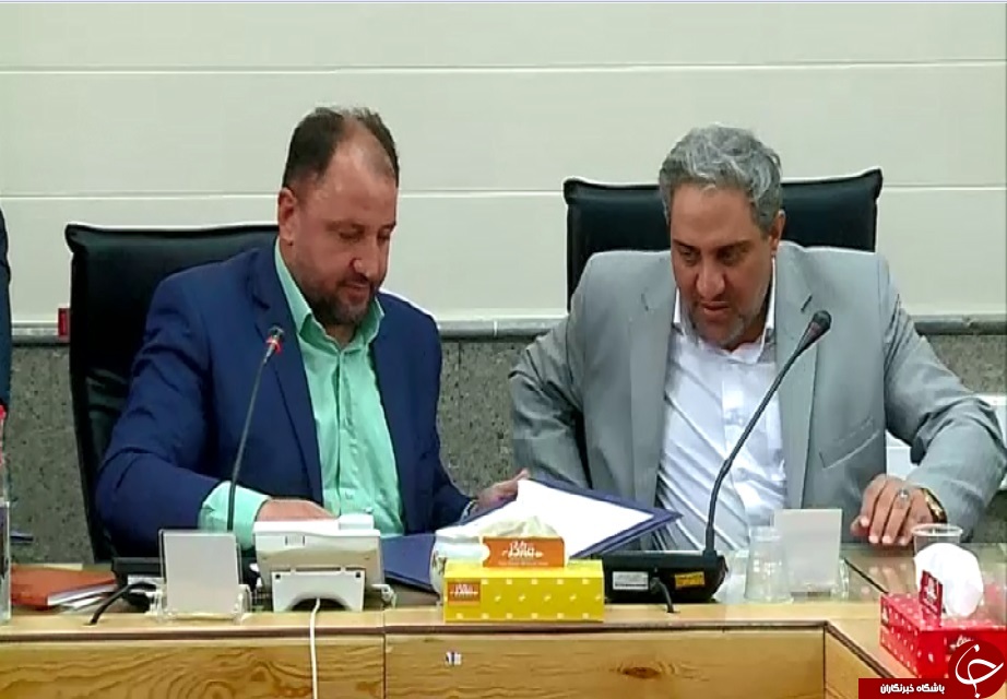 امضای تفاهم&zwnj;نامه همکاری بین شبکه آفتاب و شهرستان کمیجان
