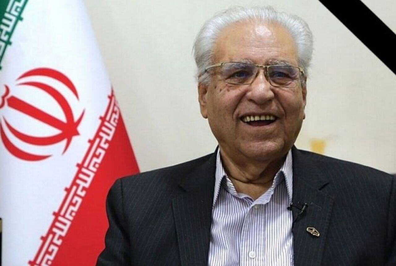 وداع با پدر مدرسه ساز ایران