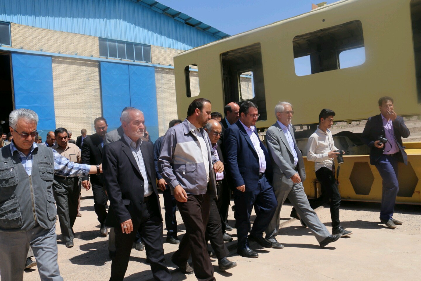 بازدید وزیر صمت از مجتمع سنگ آهن جلال آباد زرند