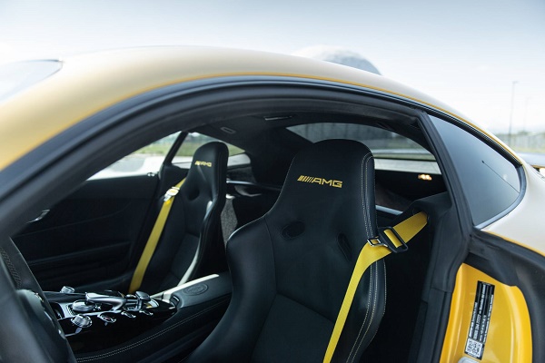 مرسدس AMG GT R با تیونر G-Power، جذابتر و قدرتمندتر از گذشته میشود مرسدس AMG GT R با تیونر G-Power، جذابتر و قدرتمندتر از گذشته میشود