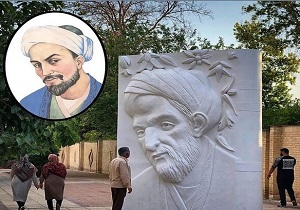 واکنش یک مجسمه ساز به طراحی ضعیف المان سعدی